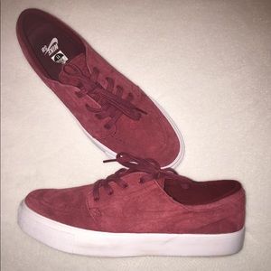 (SOLD) Nike Zoom Stefan Janoski Premium HT